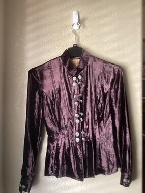 Double D Ranchwear velvet blouse